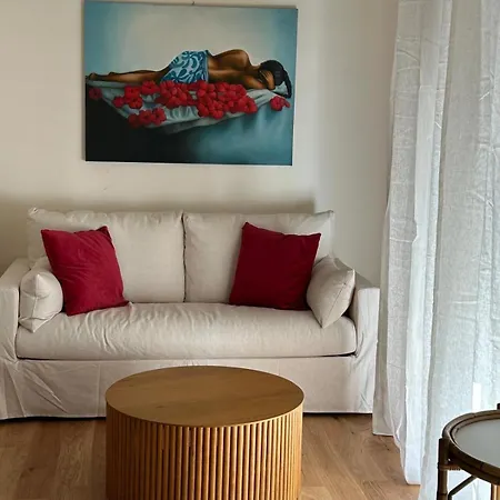 Apartment Elegant In The Heart Of Bologna