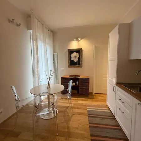 Elegant In The Heart Of * Bologna