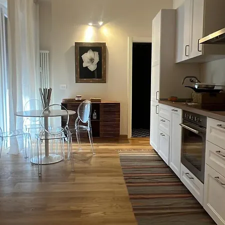 Lejlighed Elegant In The Heart Of Bologna